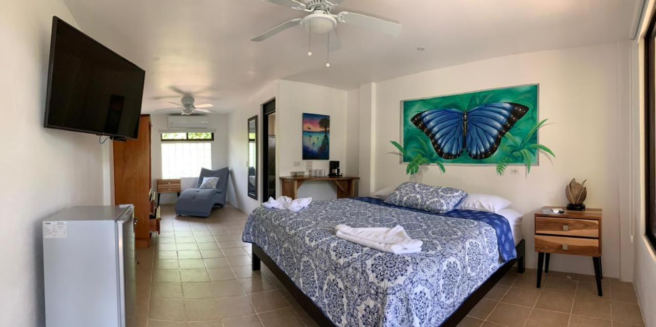 Hotel La Sirena Playa Jacó Extérieur photo