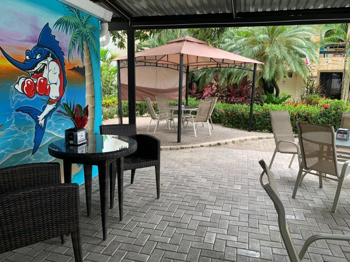 Hotel La Sirena Playa Jacó Extérieur photo
