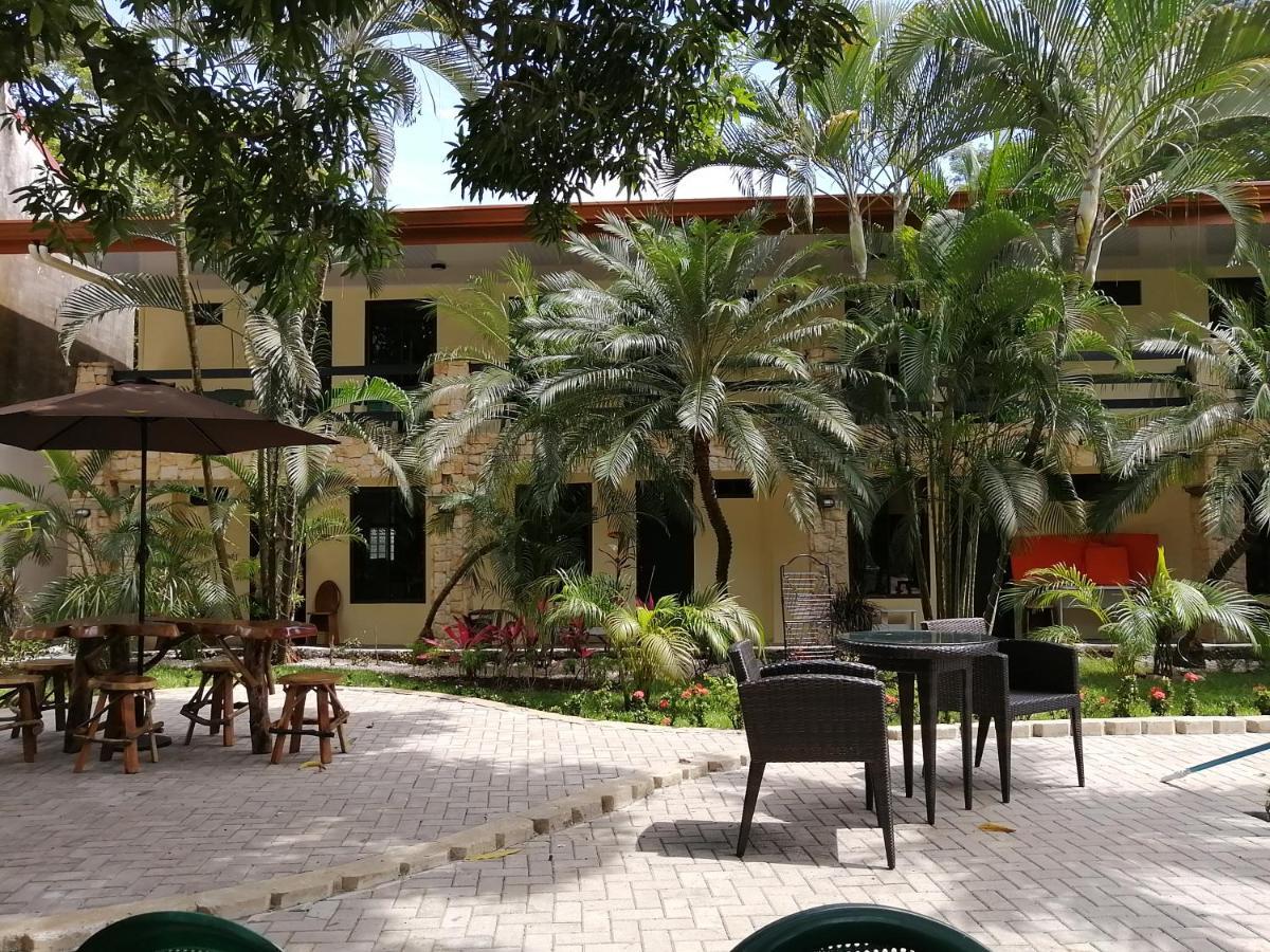 Hotel La Sirena Playa Jacó Extérieur photo
