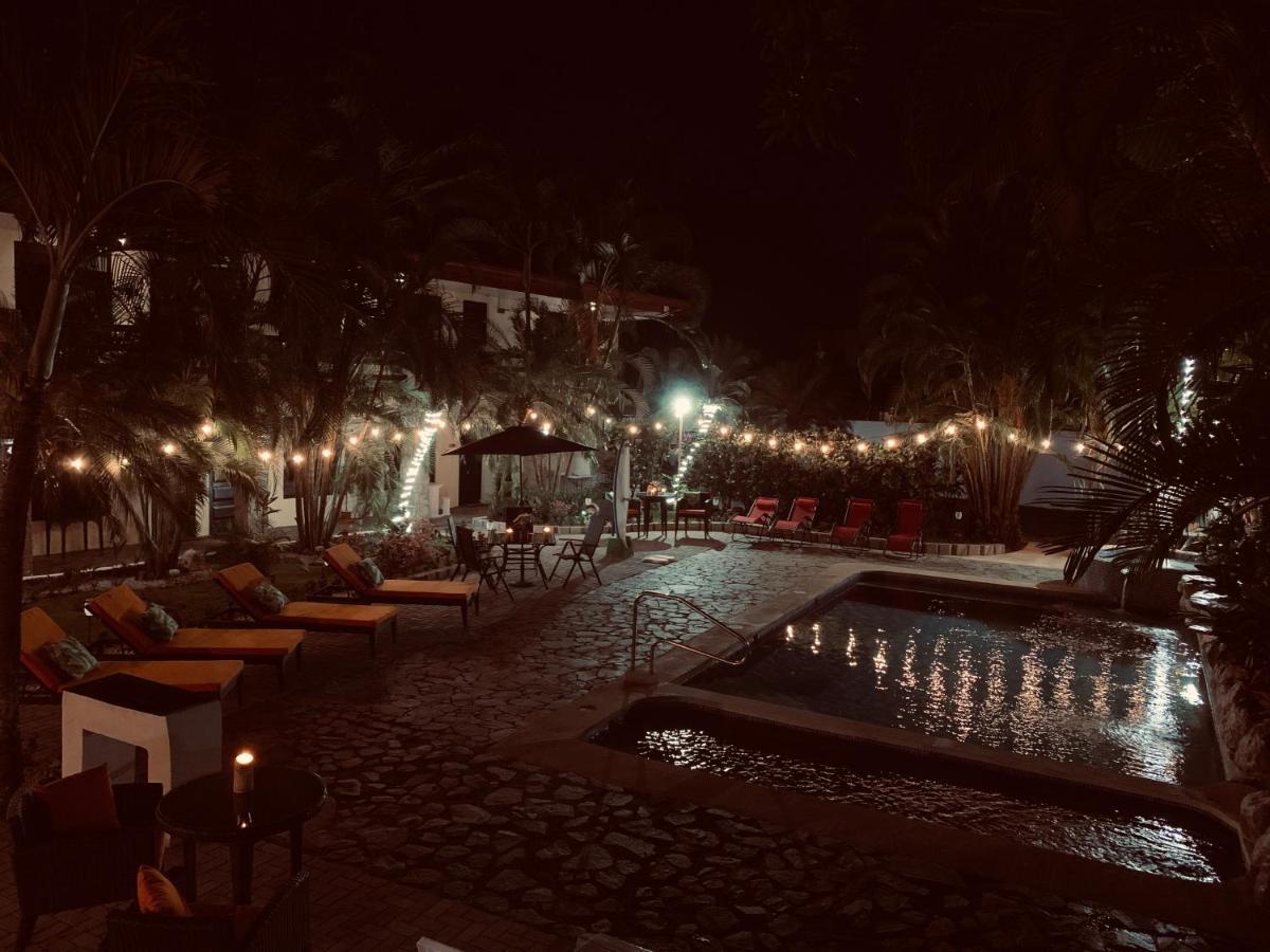 Hotel La Sirena Playa Jacó Extérieur photo